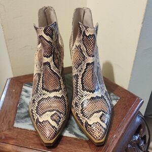 Vince Camuto Beige and Black Snakeskin Ankle Booties